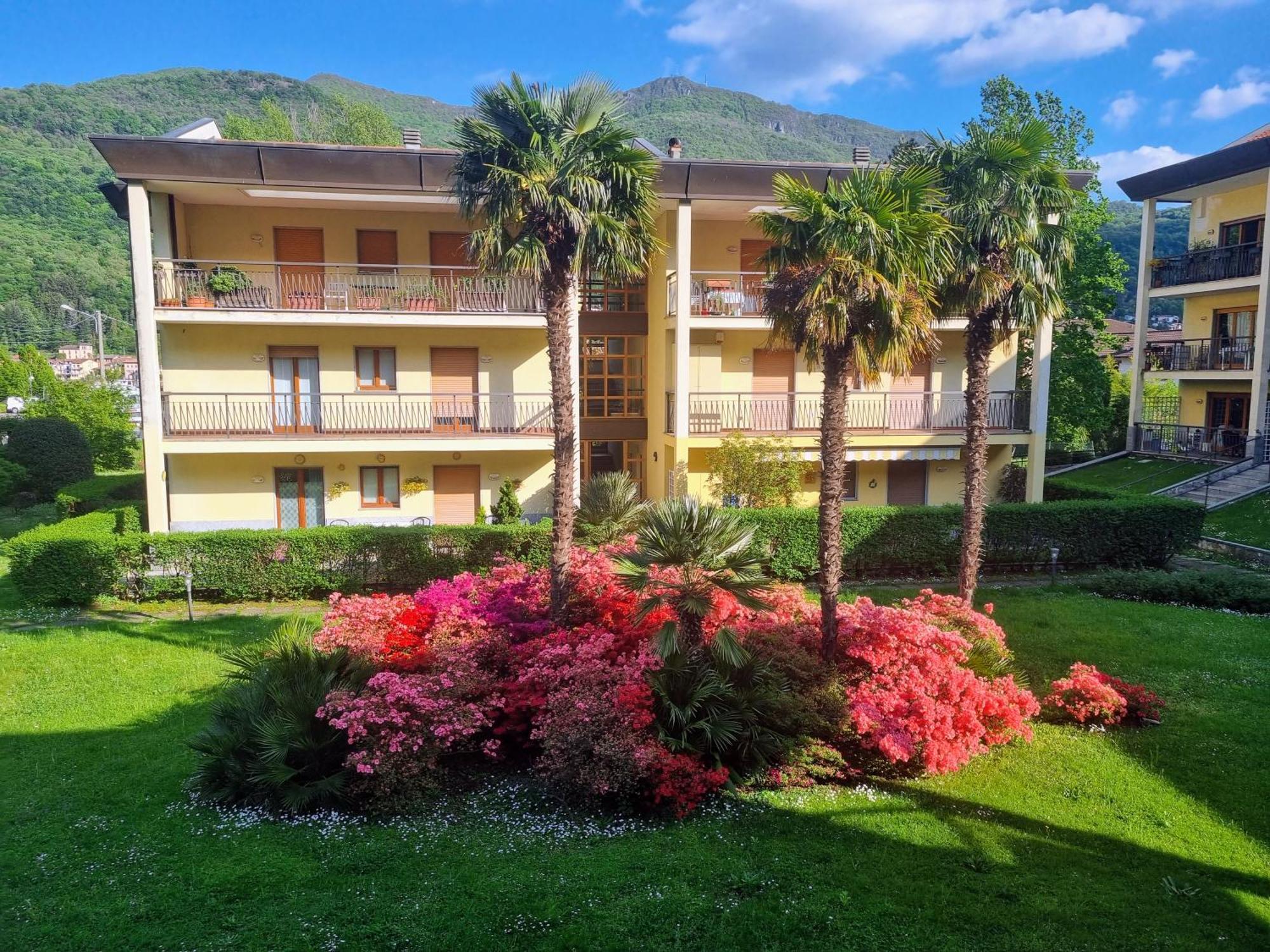 Residenza Lago Sereno ポルト・チェレージオ エクステリア 写真