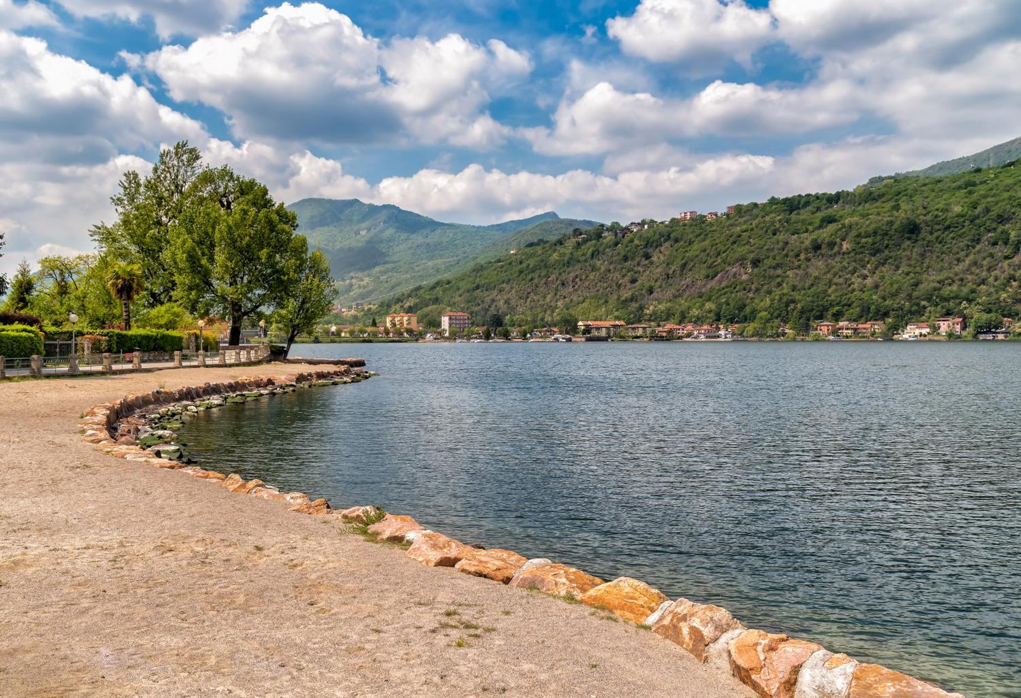 Residenza Lago Sereno ポルト・チェレージオ エクステリア 写真